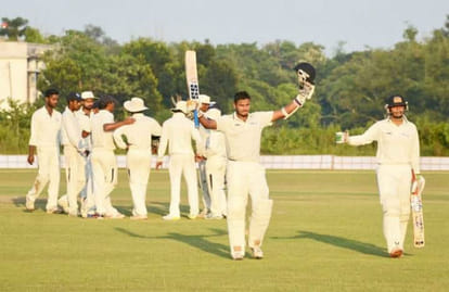 ranji player amit gautam got mathura das mathur cricket awards in rajasthan