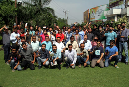 skift an initiative of ftii pune is skilling people in making films from mobile, acting, editing
