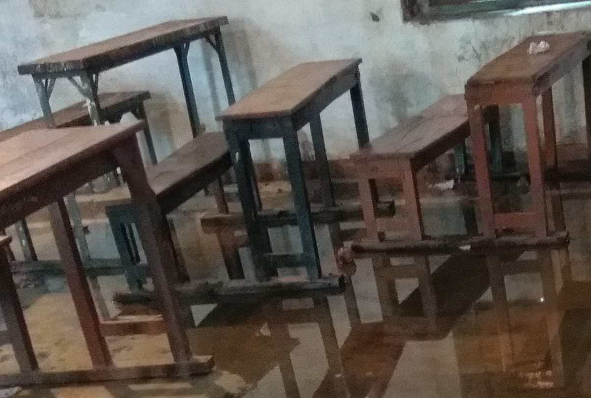 poor condition of government jubilee inter college lucknow