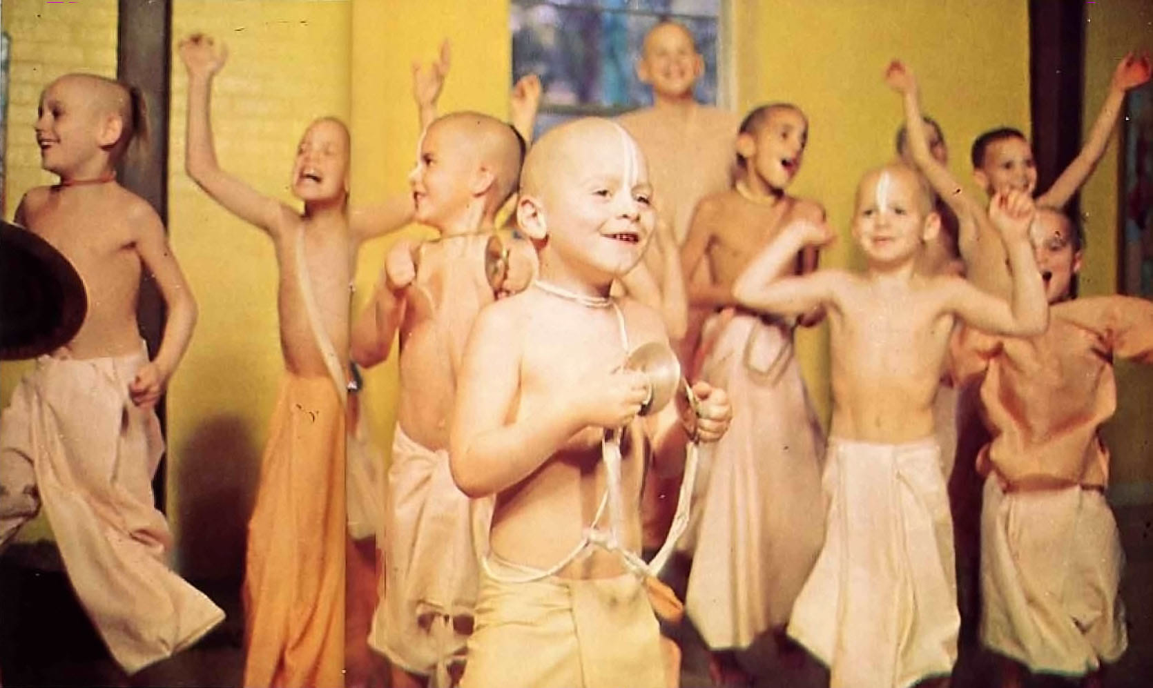 shri krishna mantra chanting fulfills all wishes in hindi