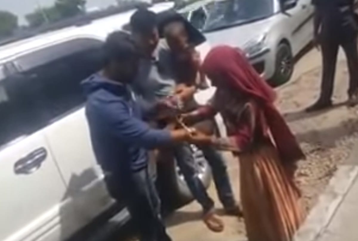 Bhojpuri superstar khesari lal yadav celebrated rakhi with a beggar