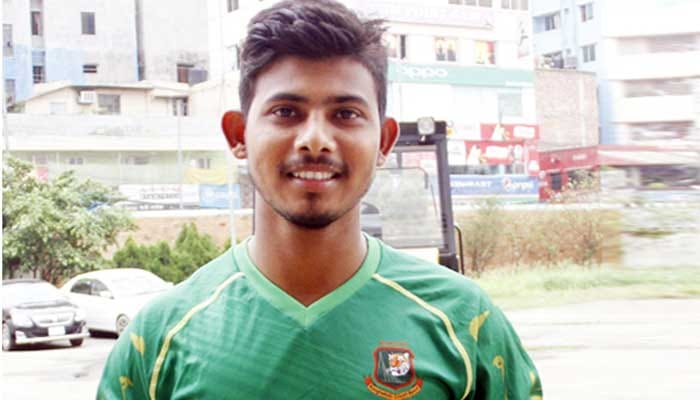 Bangladeshi cricketer Mosaddek Hossain wife accuses him of torture over dowry case