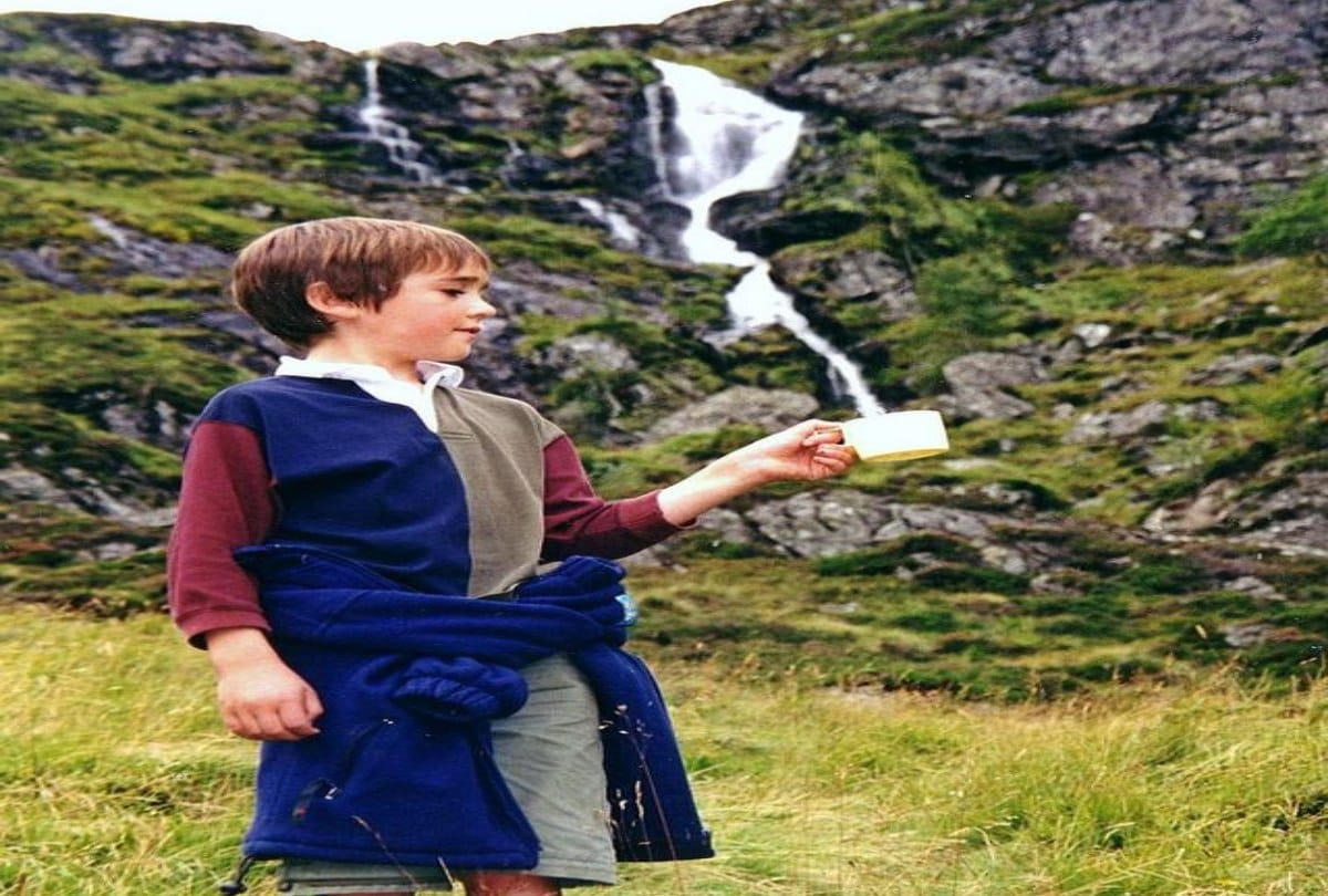 When People Take a Creative Approach to Their Vacation Photos