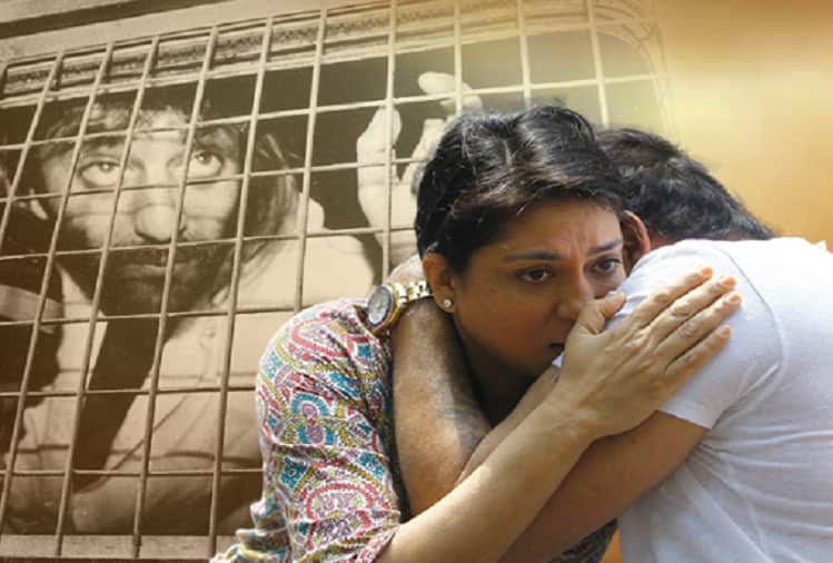 Priya Dutt birthday special Sanjay Dutt gives 2 rupees coupon to Priya Dutt in Jail on Rakhi