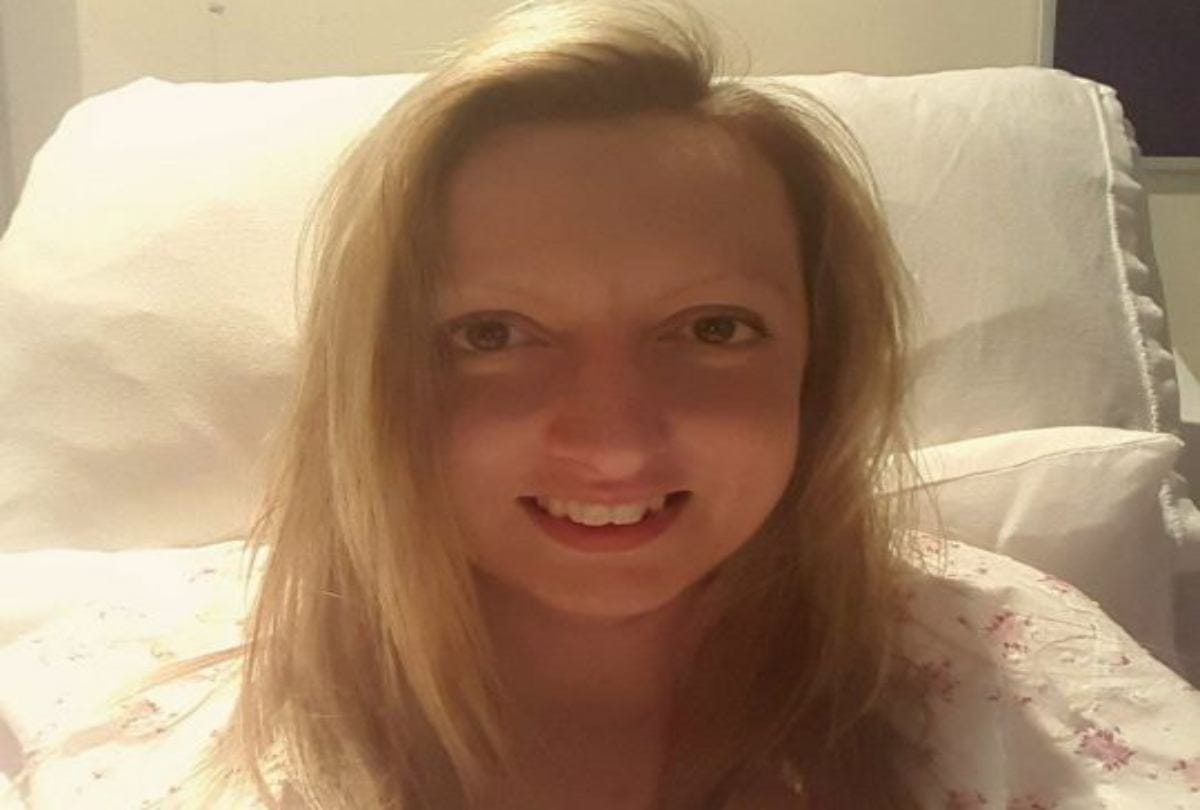 Patient Sings Songs And Jokes During Her Brain Tumour Surgery in Glasgow hospital