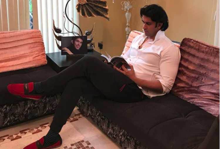 sushmita sen brother rajeev sen away from lime light