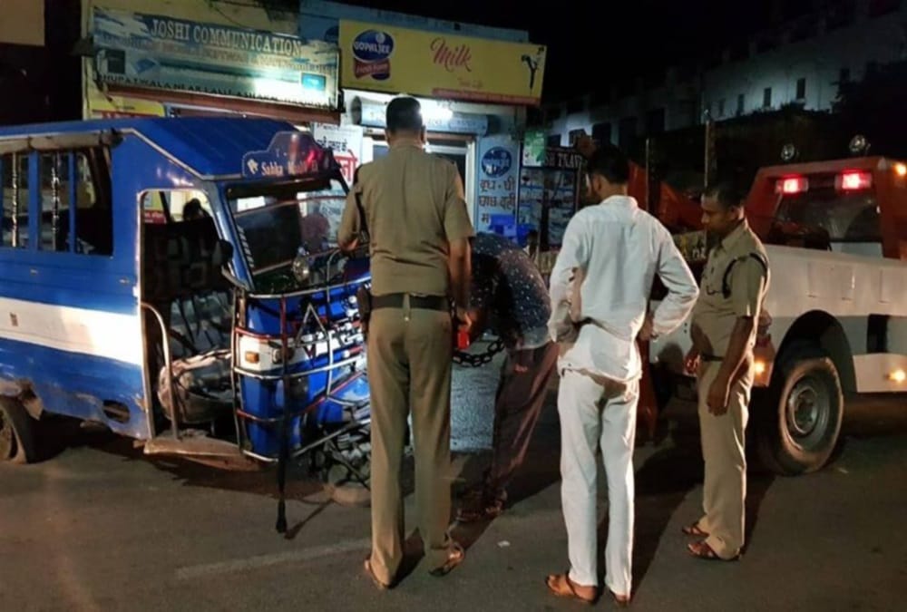 Car Accident in haridwar jija and sala from aligarh died