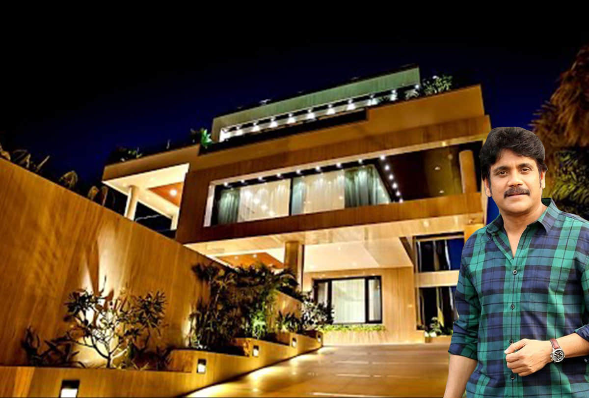 Nagarjuna dating Bollywood actress Tabu rumours