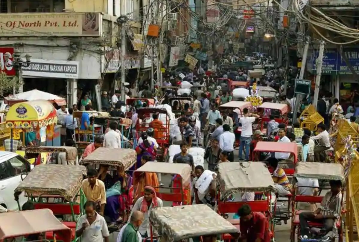Motor vehicle will not run in Chandni Chowk in delhi