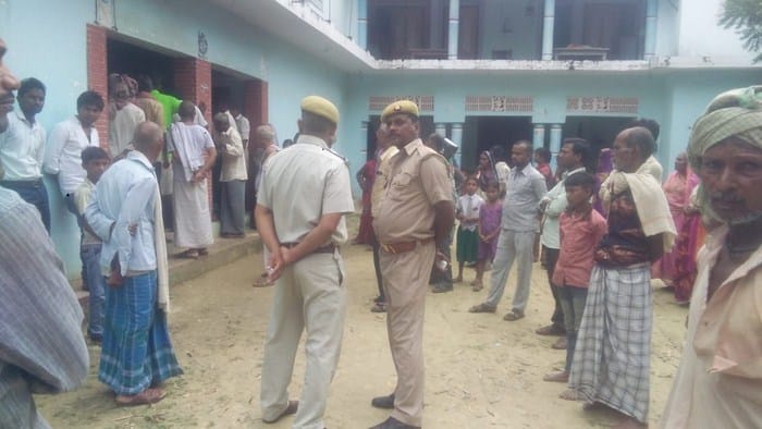 dead body found in hanging posision in room
