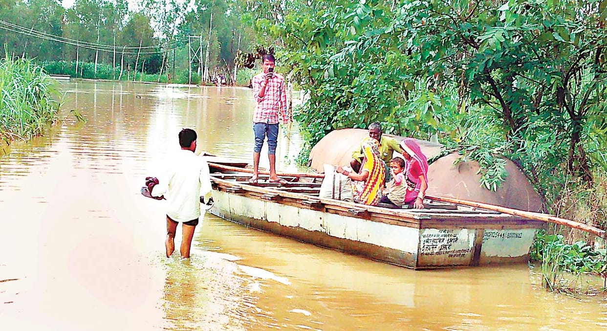 flood came in eight villages in khadar region in amroha