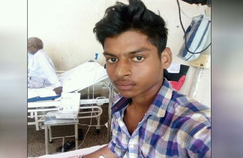 agra student dies of suspected dengue in hospital of delhi