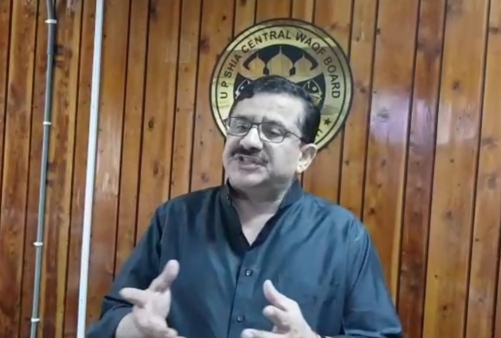 waseem rizvi says muslim grops creating pressure to take back favour on ram temple issue.