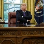Donald Trump ask Google Why does my photo open when writing Idiot