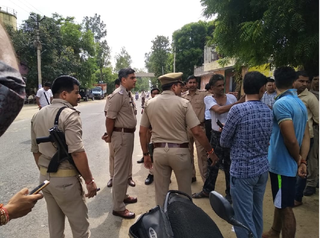 Students attacked, ransacked, several passengers injured in bus