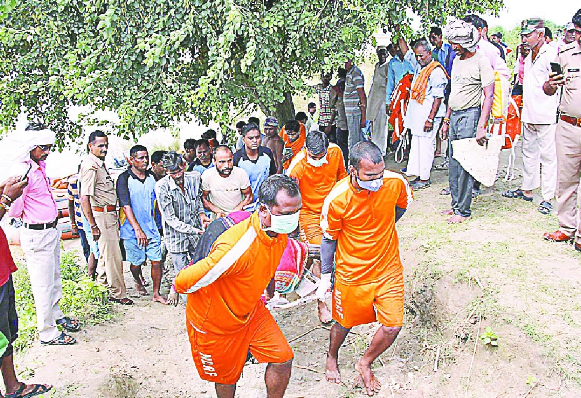 Body of a woman found on the embankment beyond Ravali