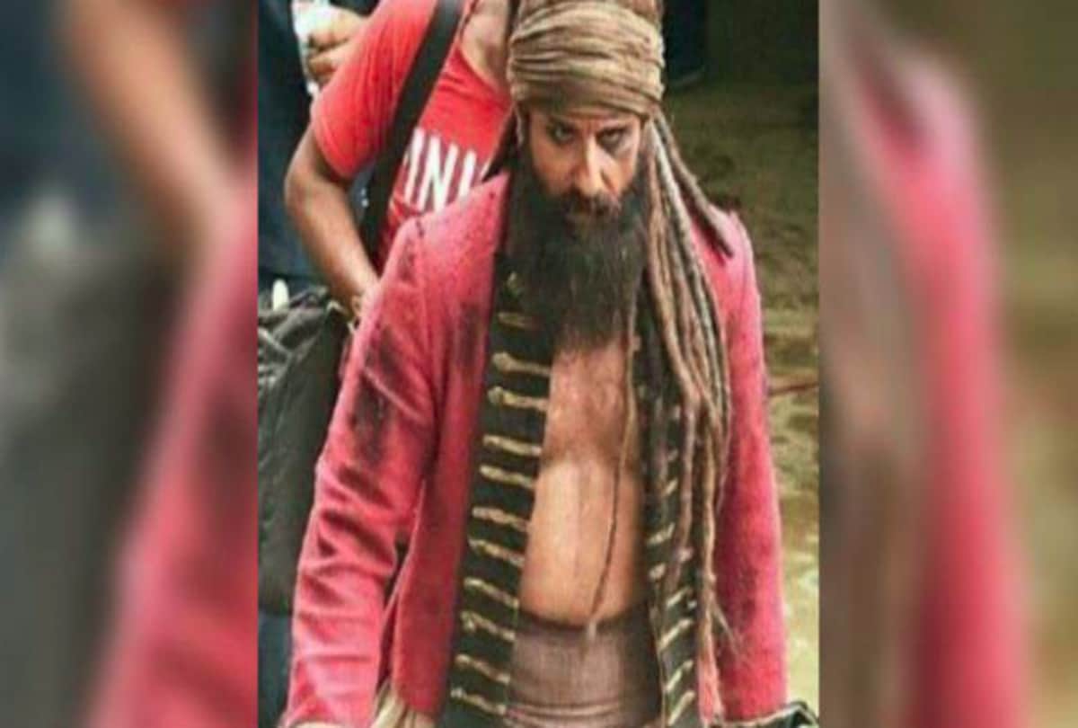 Saif Ali Khan Sadhu avatar photo leak from Hunter set
