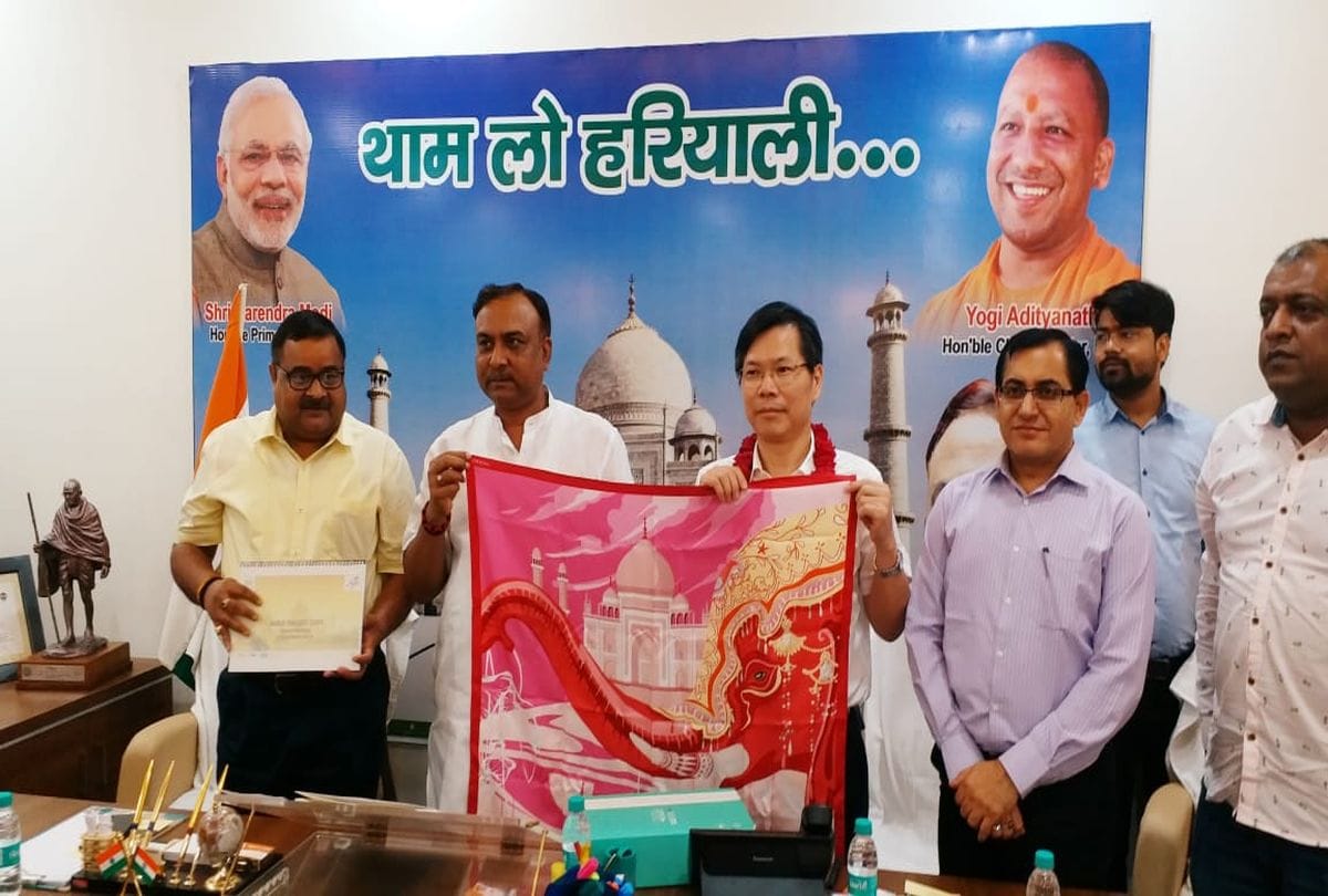 Agra taj mahal tourism develop can be like as China's Hangzhou city
