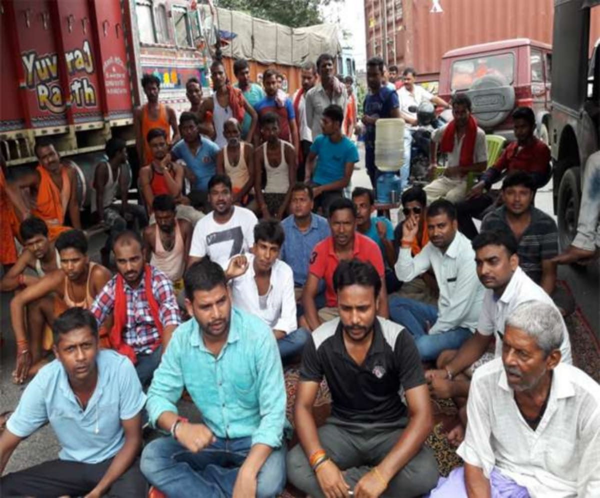 People protest against Reservation and SC/ST Act in Bihar