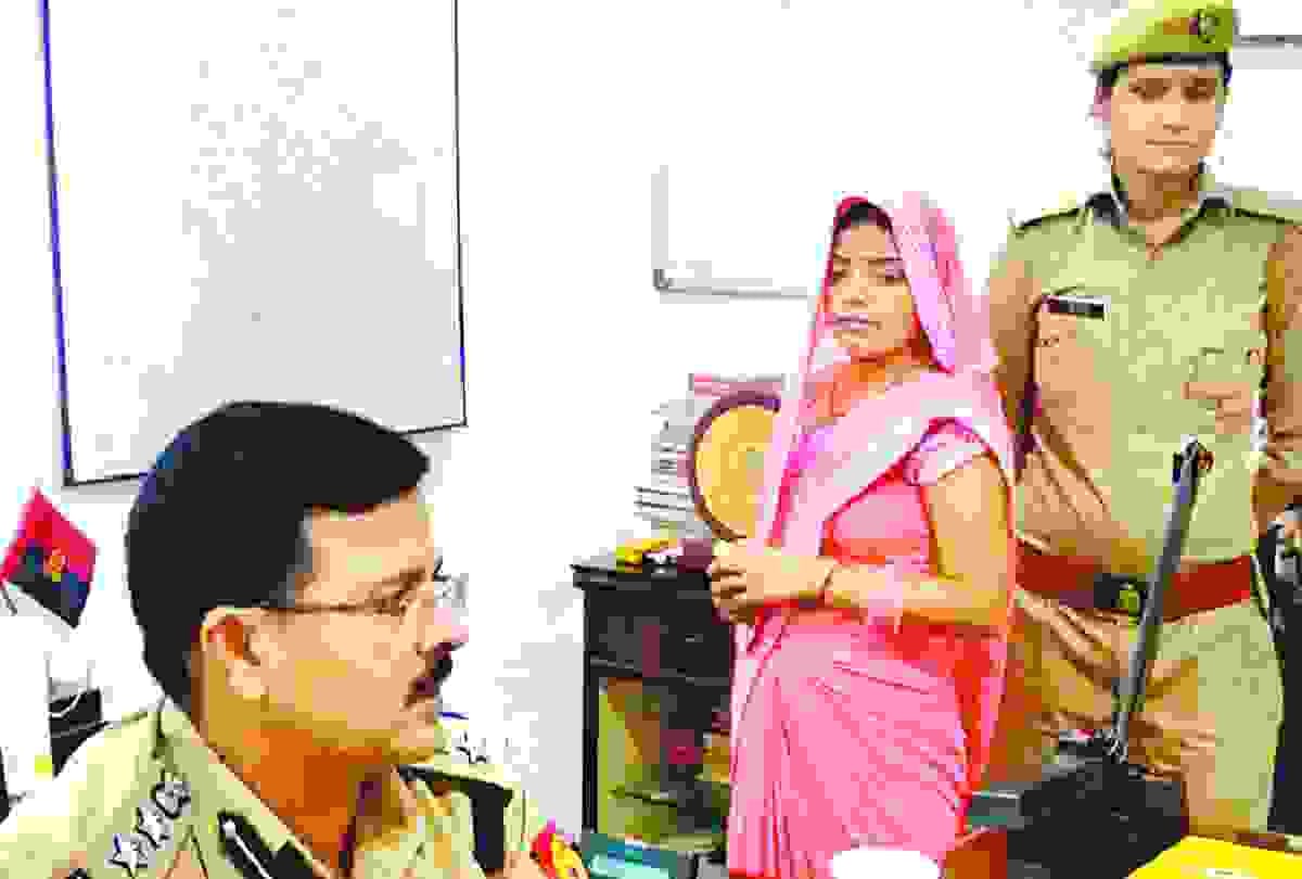 girl found in delhi with boyfriend