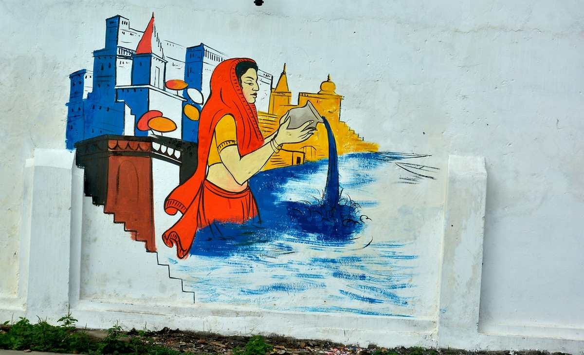 artist show badalata banars in mural art paintings