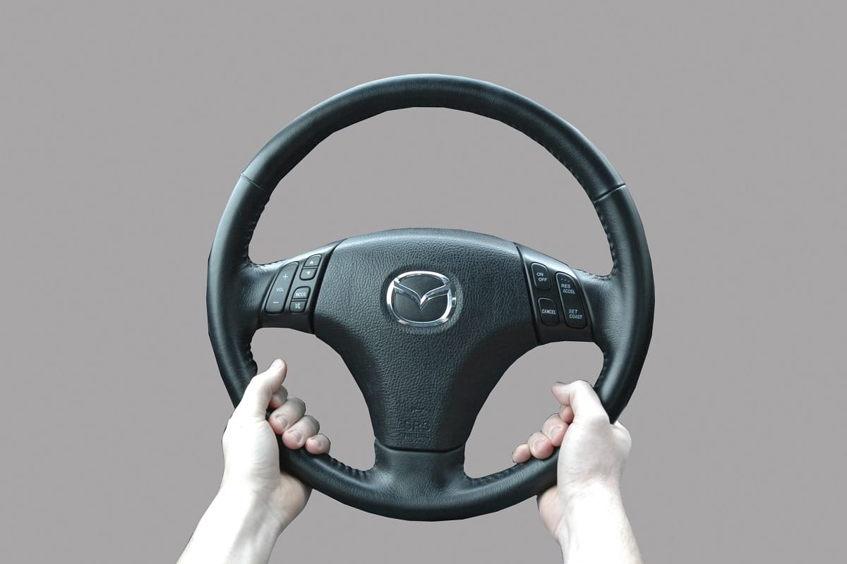 driving tips to escape accident