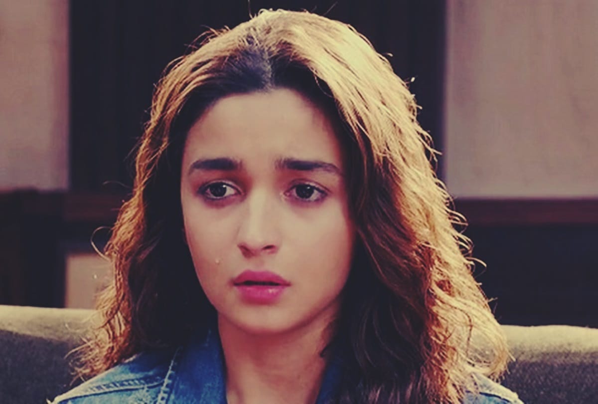 Varun Dhawan gave advice to Alia Bhatt to take equal pay