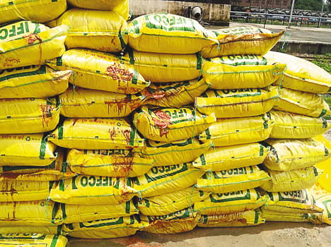 Over one crore more manure in the rain