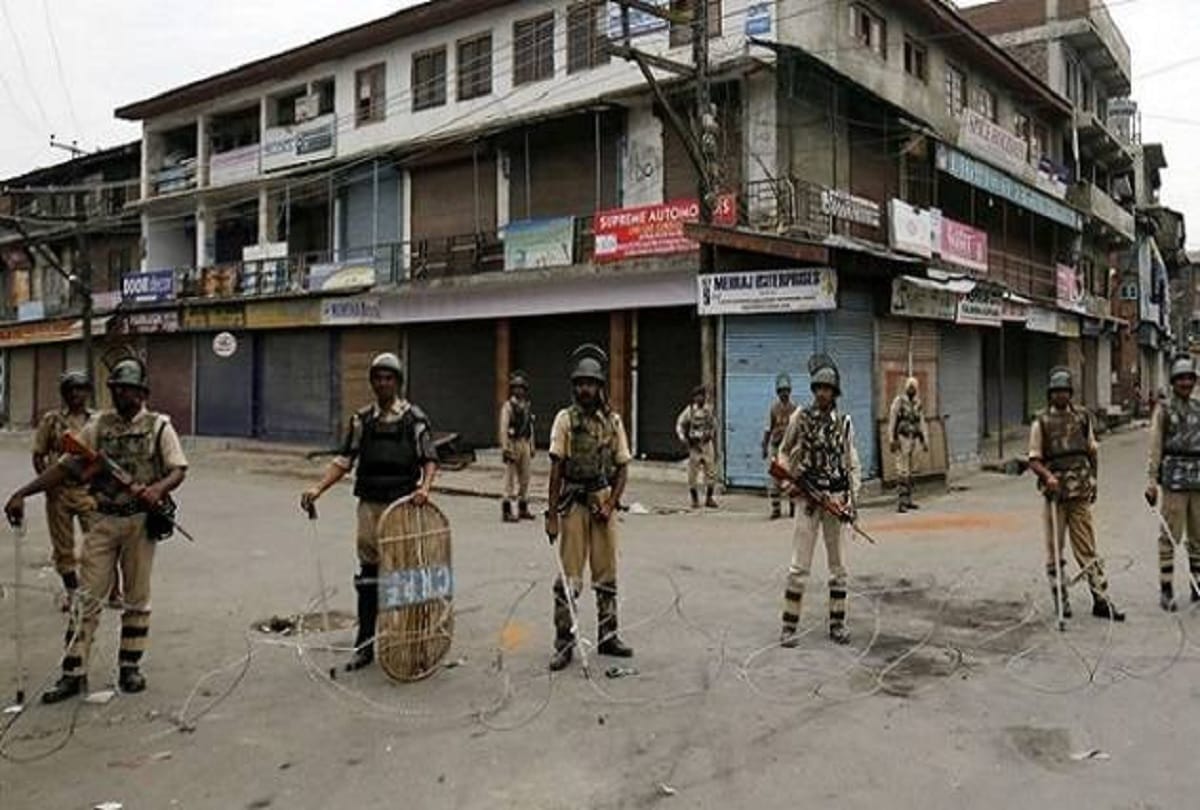 Jammu and Kashmir: Police arrested from Samba district person Kuljeet Kumar for allegedly spying for Pakistan
