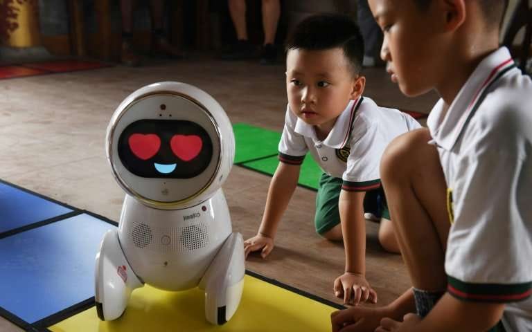 Keeko Robots Teaching Kindergarten Students In Chinese Schools