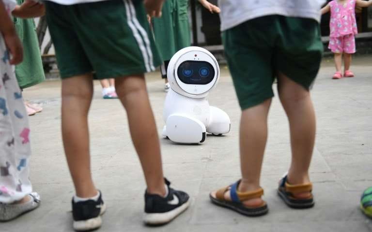 Keeko Robots Teaching Kindergarten Students In Chinese Schools