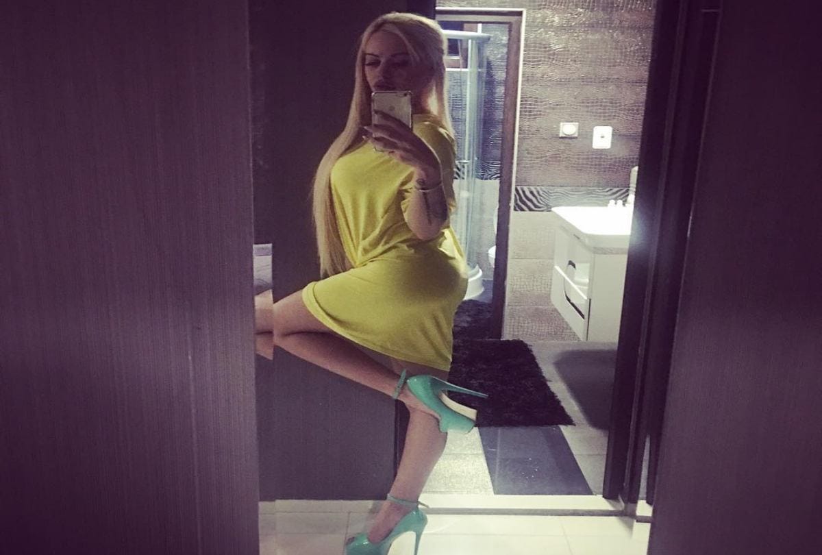 Krisstine Kamenowa bulgaria model wins beauty title Miss Silicone Star for fake boobs