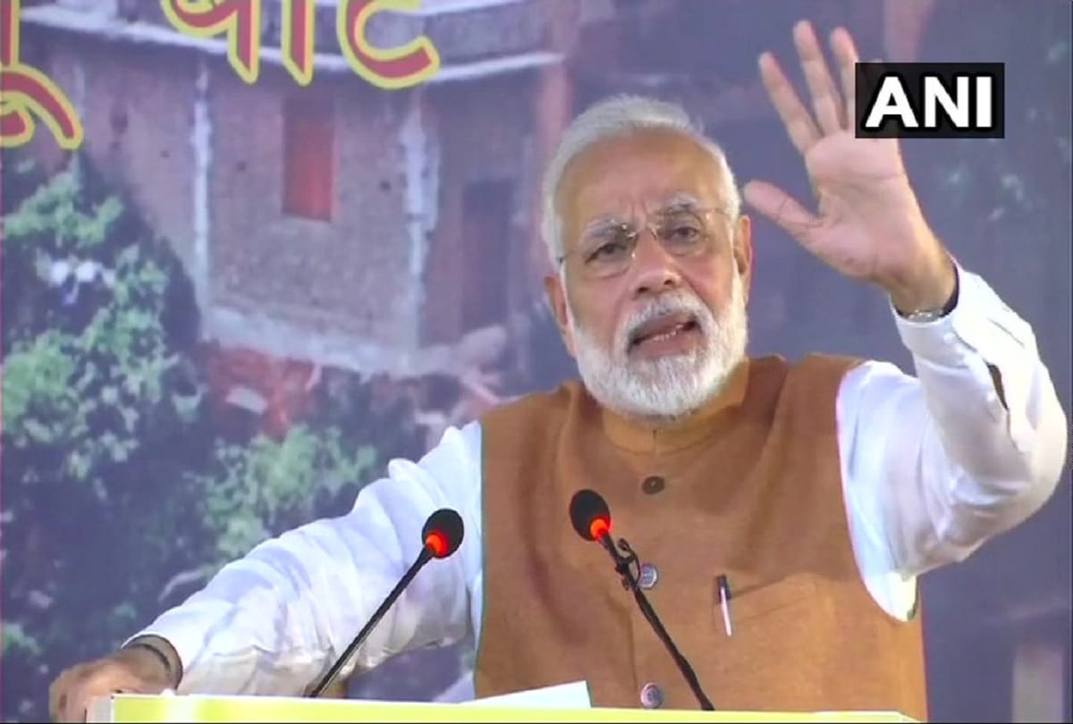 PM Narendra Modi worship in Pashupatinath Temple in Nepal