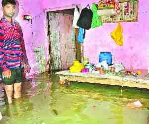 Women dies of heavy rains
