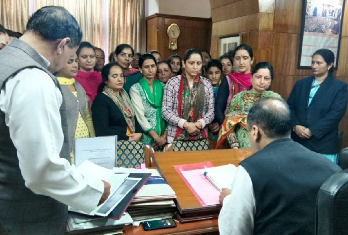 No Hike in hrtc bus pass fee says CM Jairam Thakur