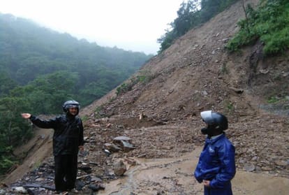 Disaster like weather and killed in Uttarakhand after heavy rain