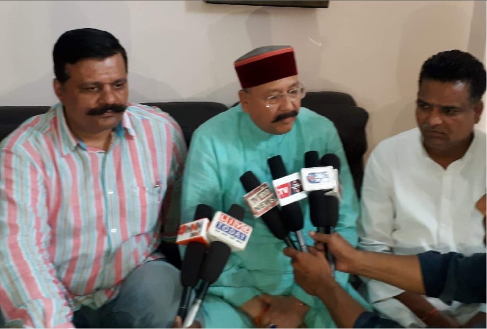 Bjp minister Satpal Maharaj done air survey of flood affected areas in roorkee