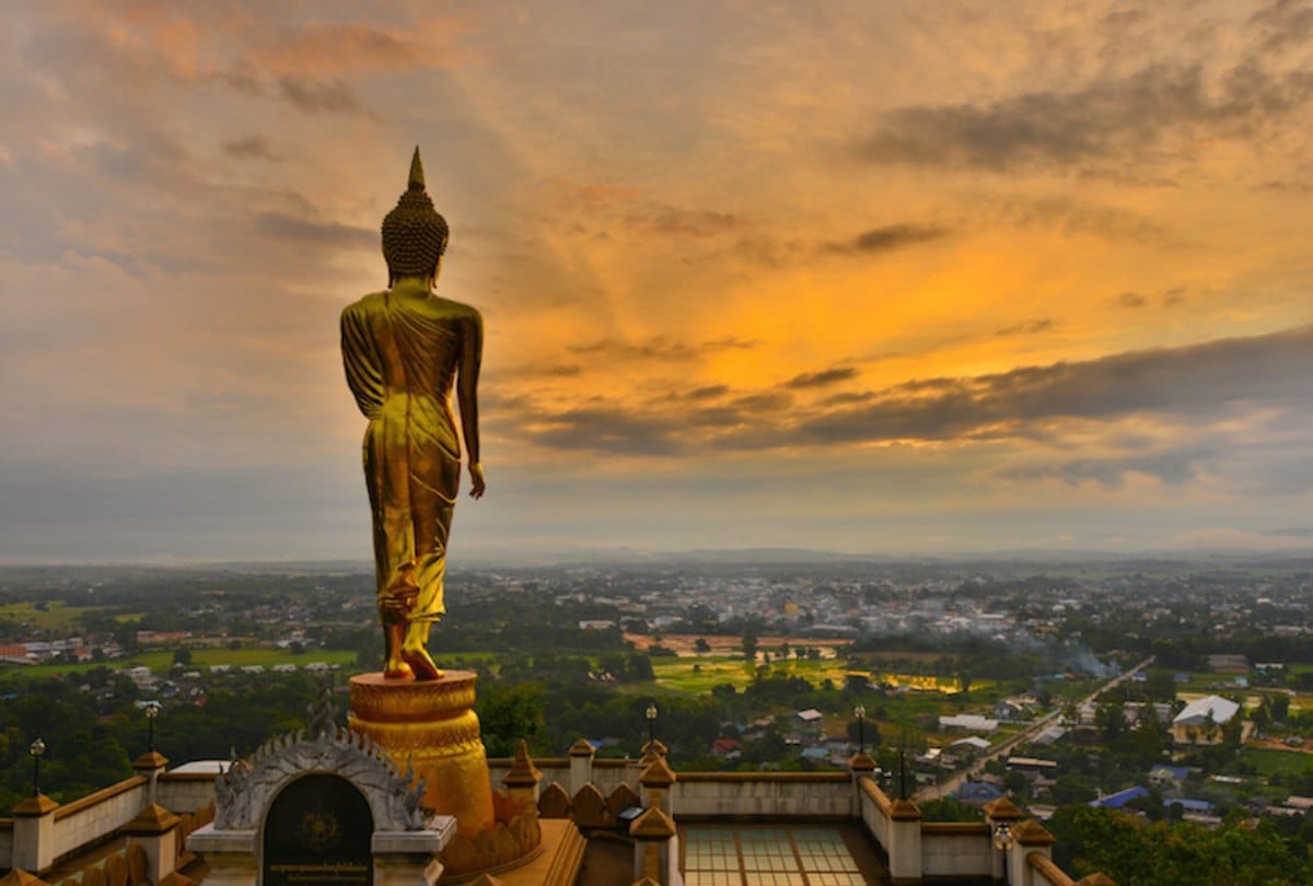 Know Why do so many indian people like to travel to Thailand