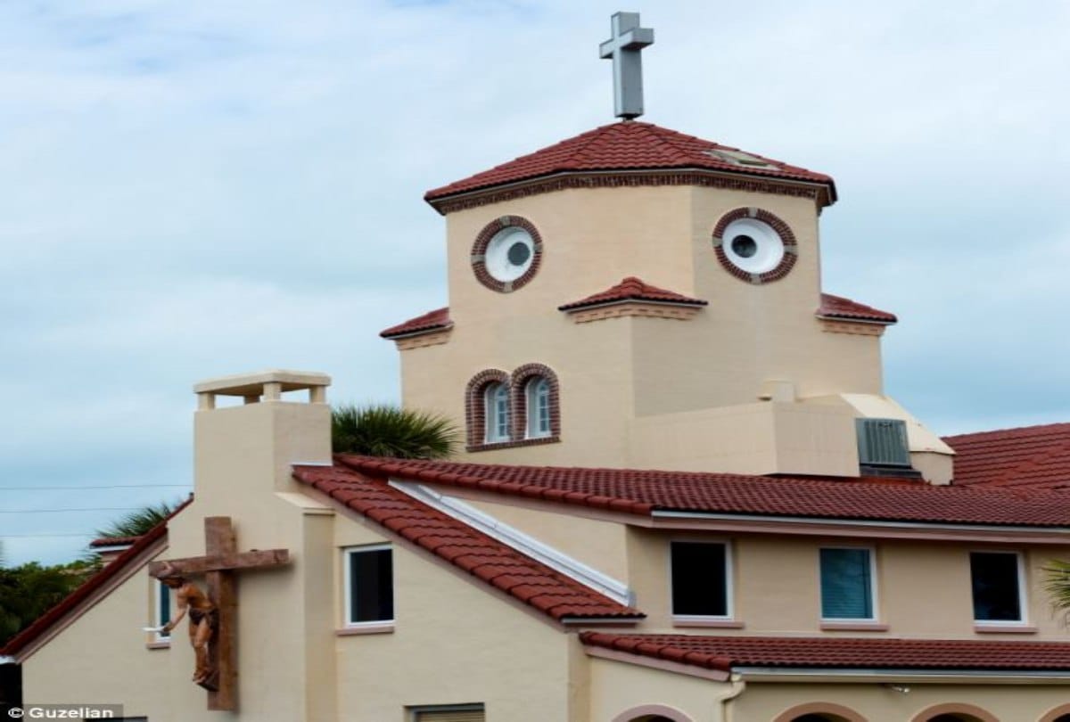 There is something weird in this church people are starting to laugh just after coming out