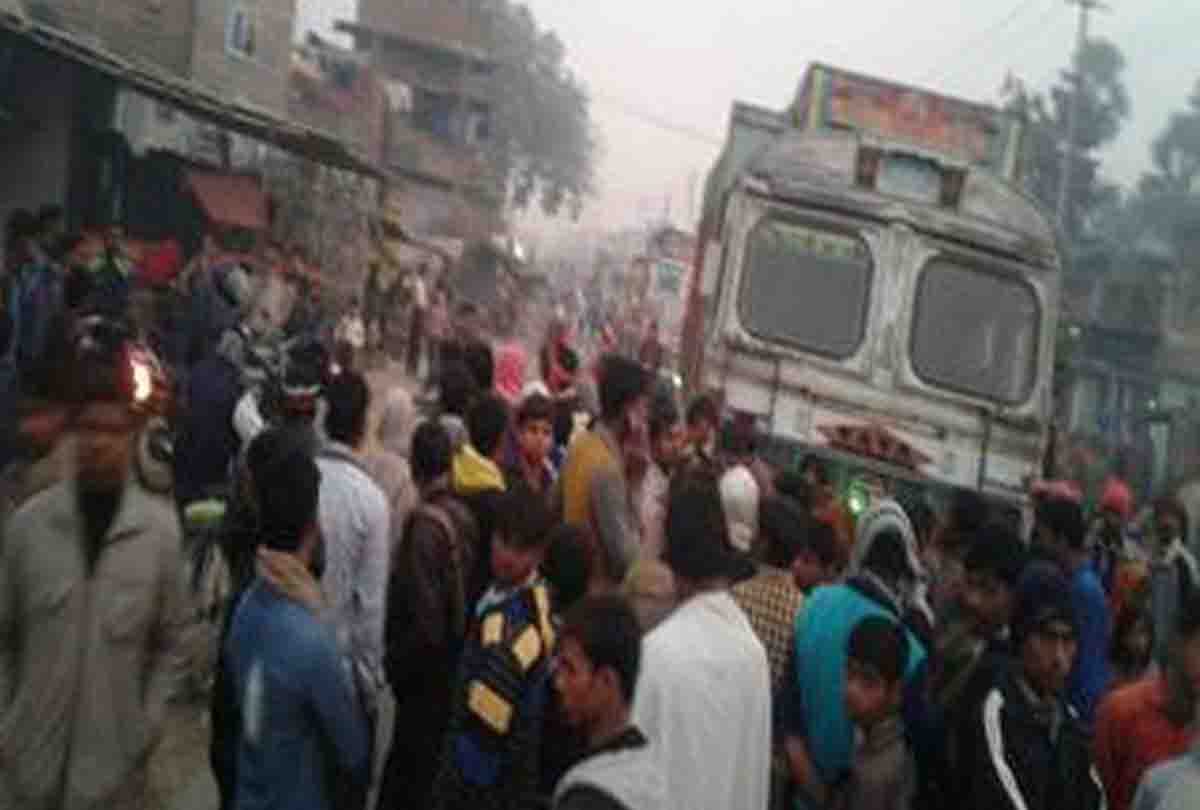 road accident in Hamirpur One people died