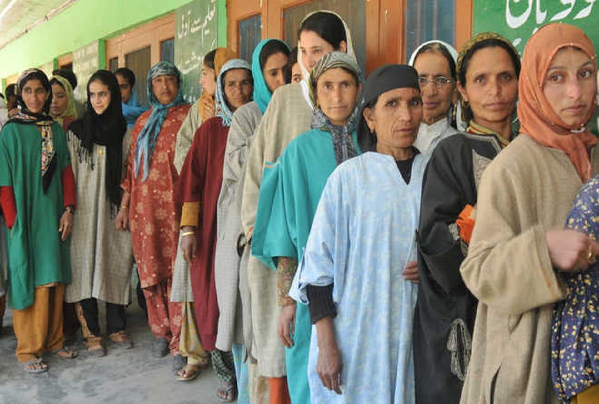 Panchayat elections are not for Delhi or not for Srinagar it is for those who will vote: Governor