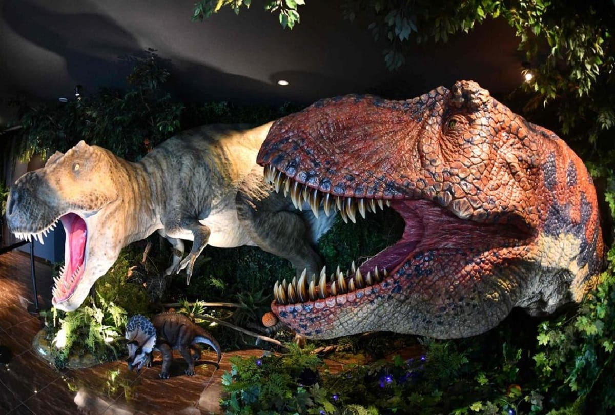 Japan: dinosaur welcomes the guest in hotel