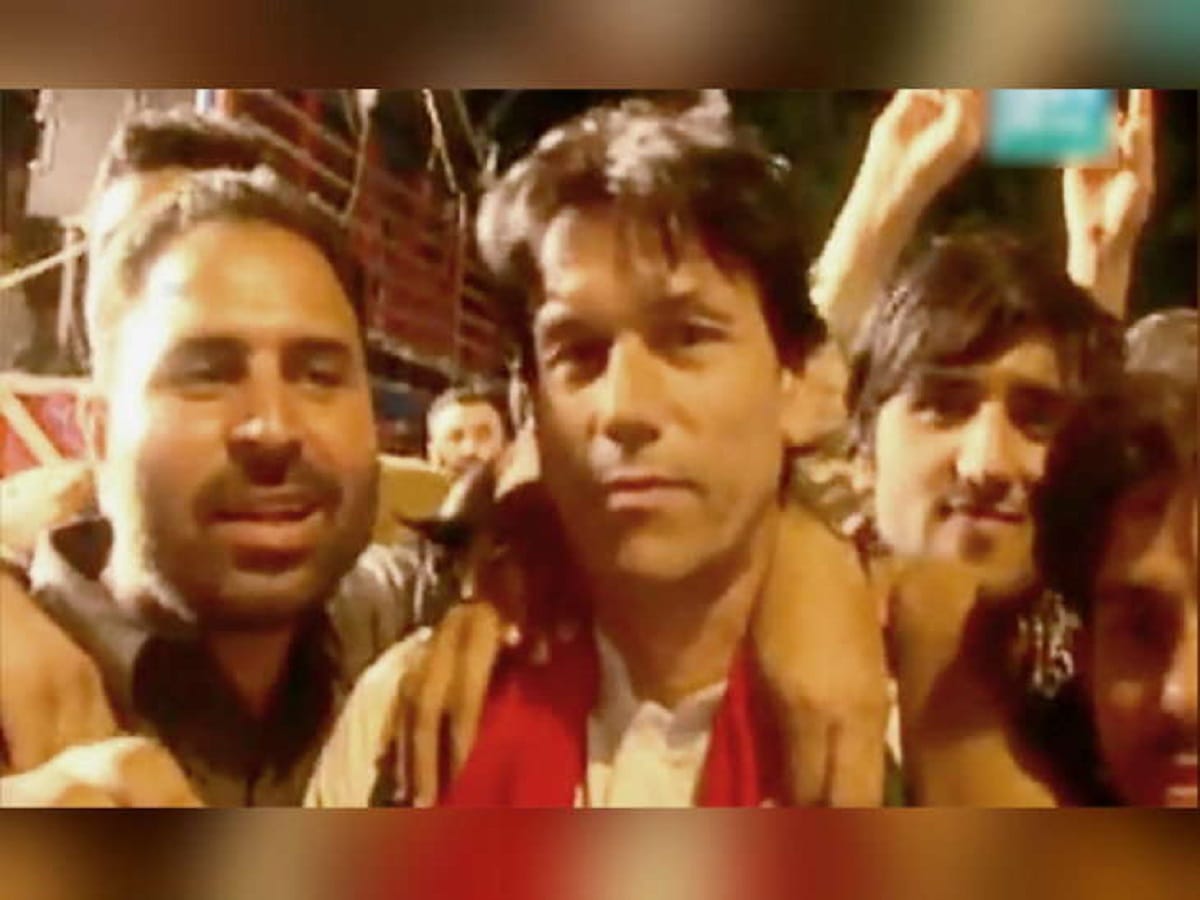 PM Imran Khan’s Duplicate amuses the whole Pakistan