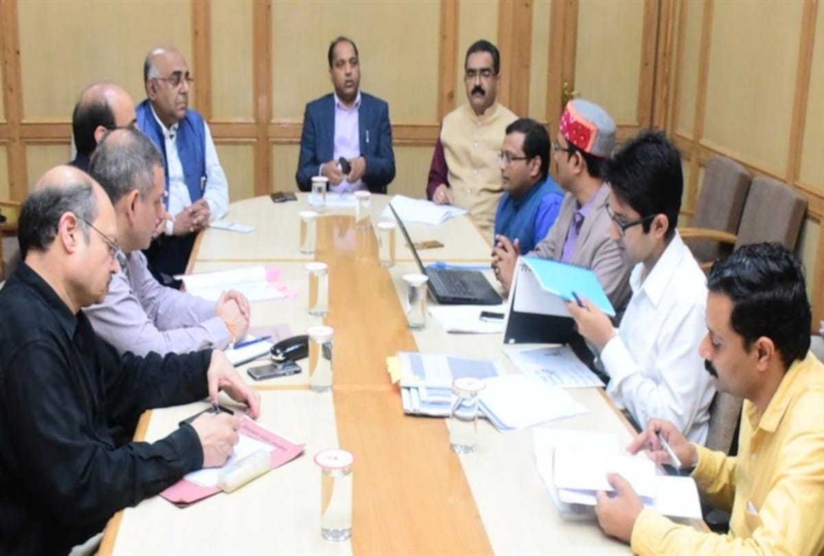 cm jairam thakur presided over Review meeting of skill level initiatives