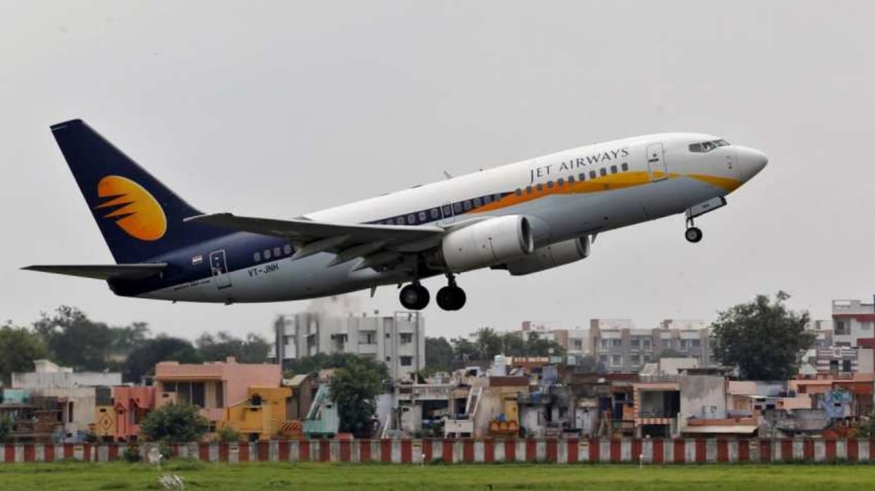 jet airways ask Boeing 737 pilots to take force leave till September