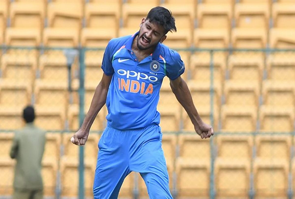 khaleel ahmed officially warned for marlon samuels wicket celebration