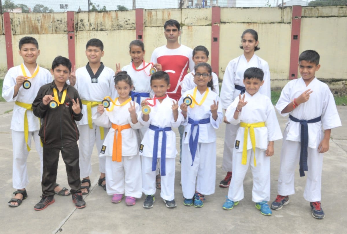 himachal boxers won 29 medal in kickboxing at delhi