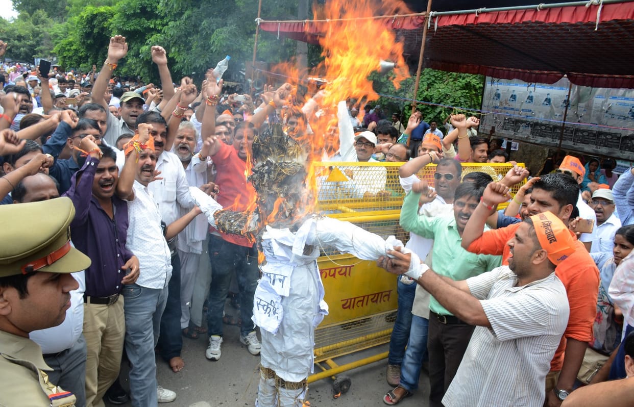 Employees show strength on the last day of work boycott