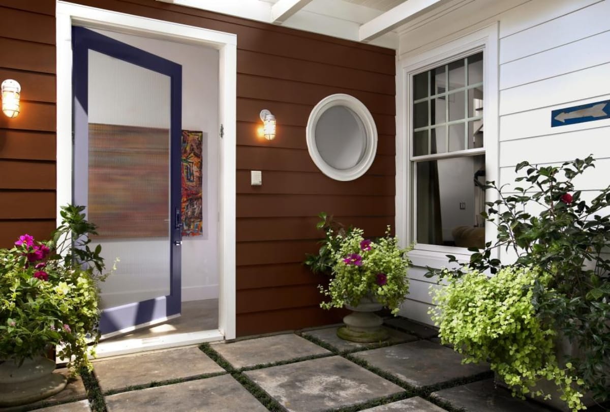 Vastu tips for house door in Hindi