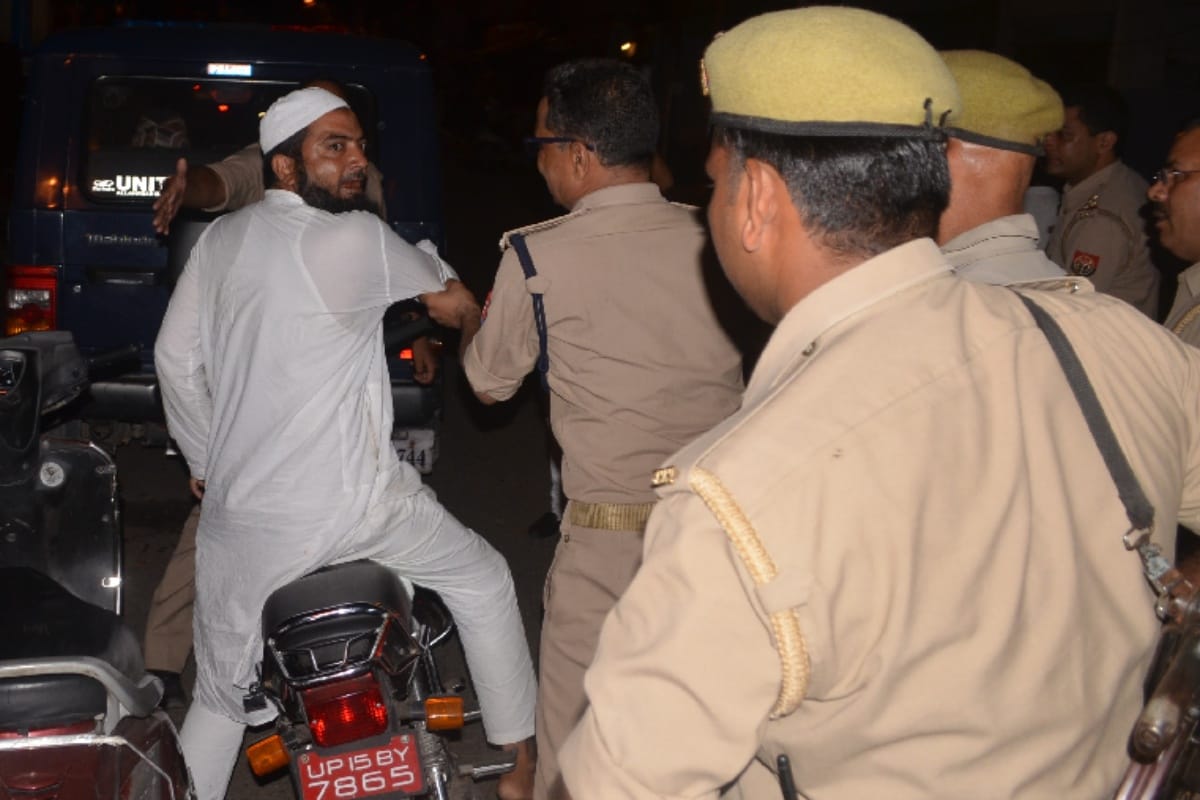 Pics: conspiracy to spoil the atmosphere in meerut after A controversy over the caram board